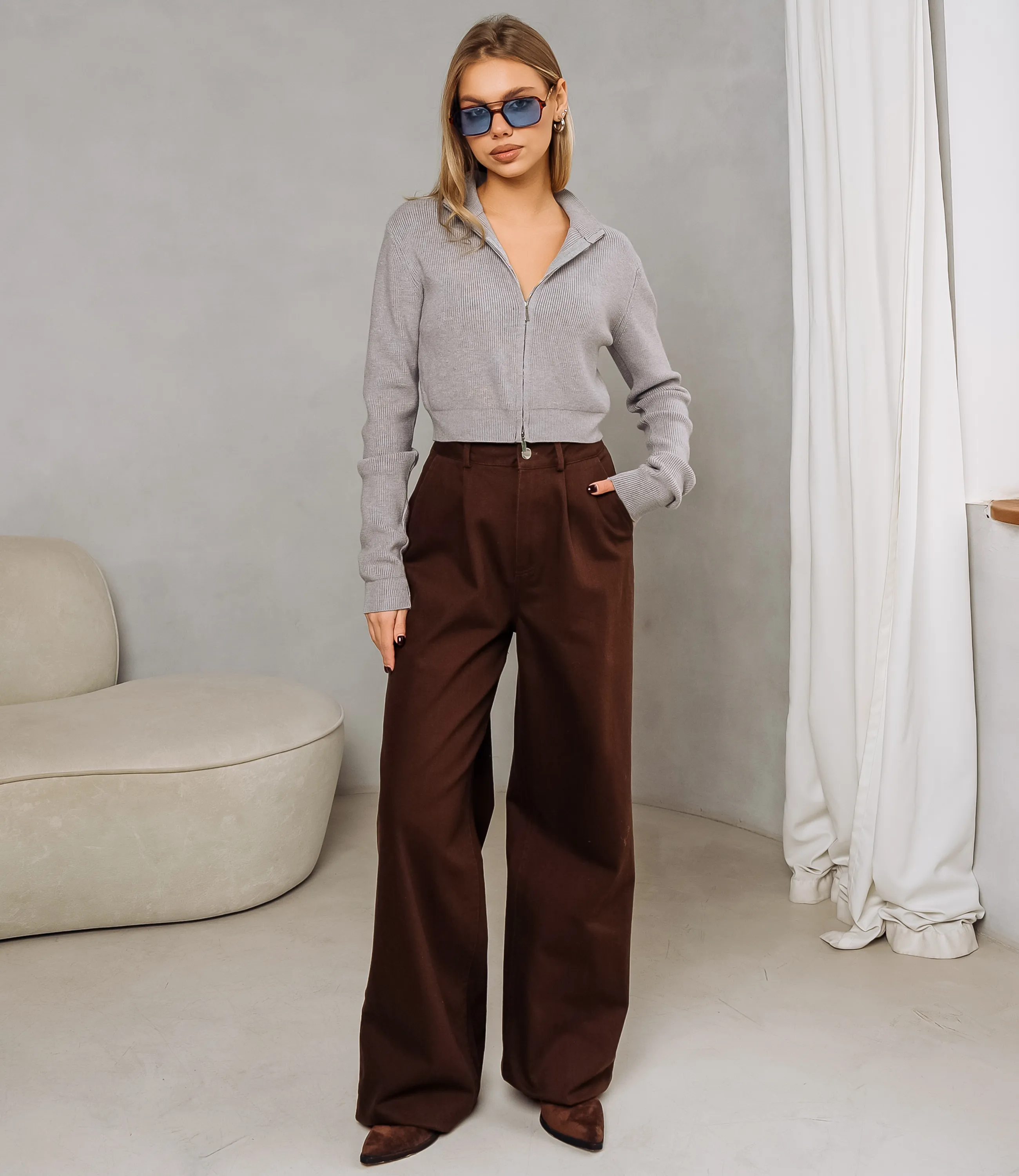 Джинсы #ОКТ165001, шоколадный