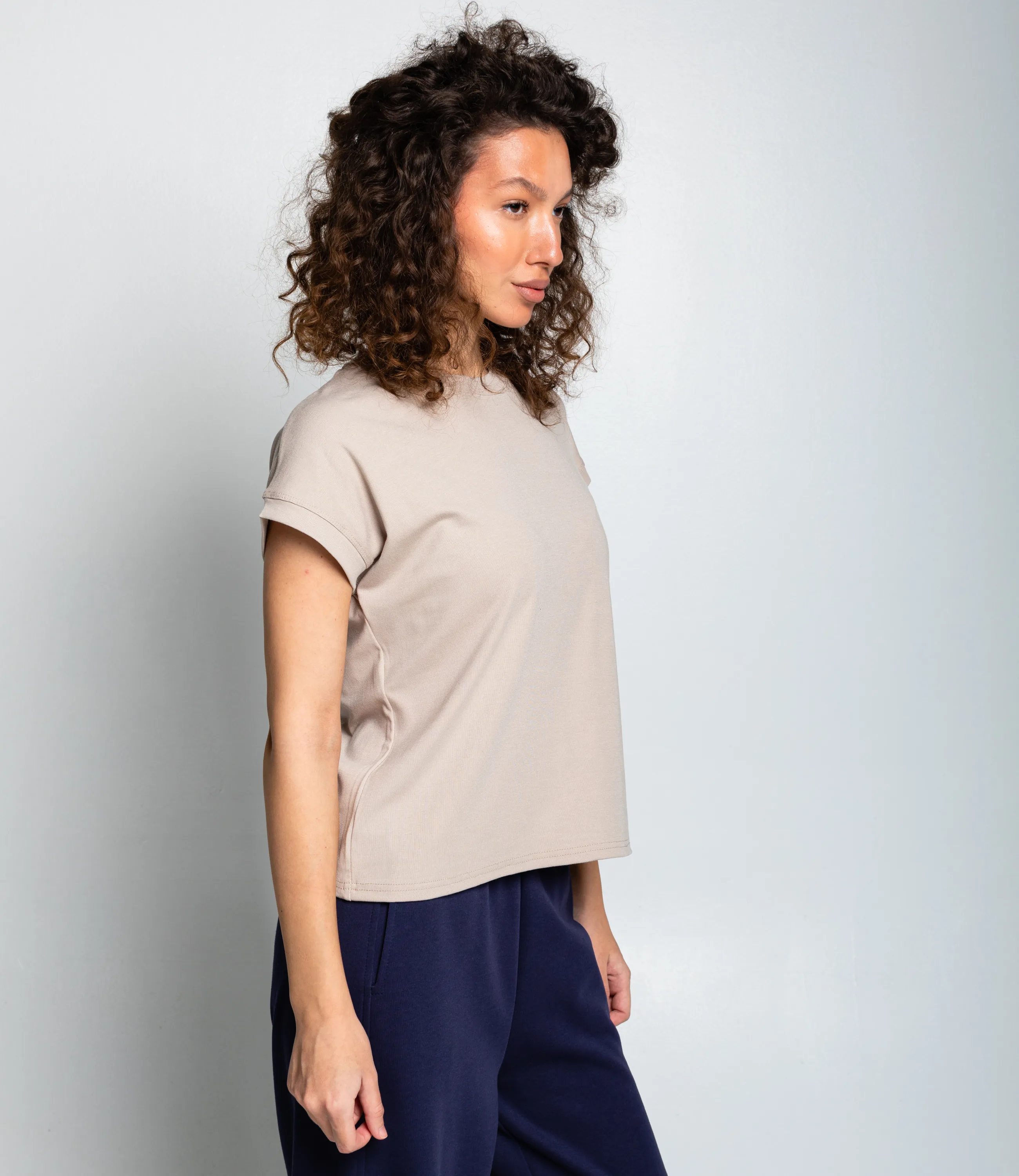 Футболка #КТ1016 (1)-1, бежево-серый - фото 2