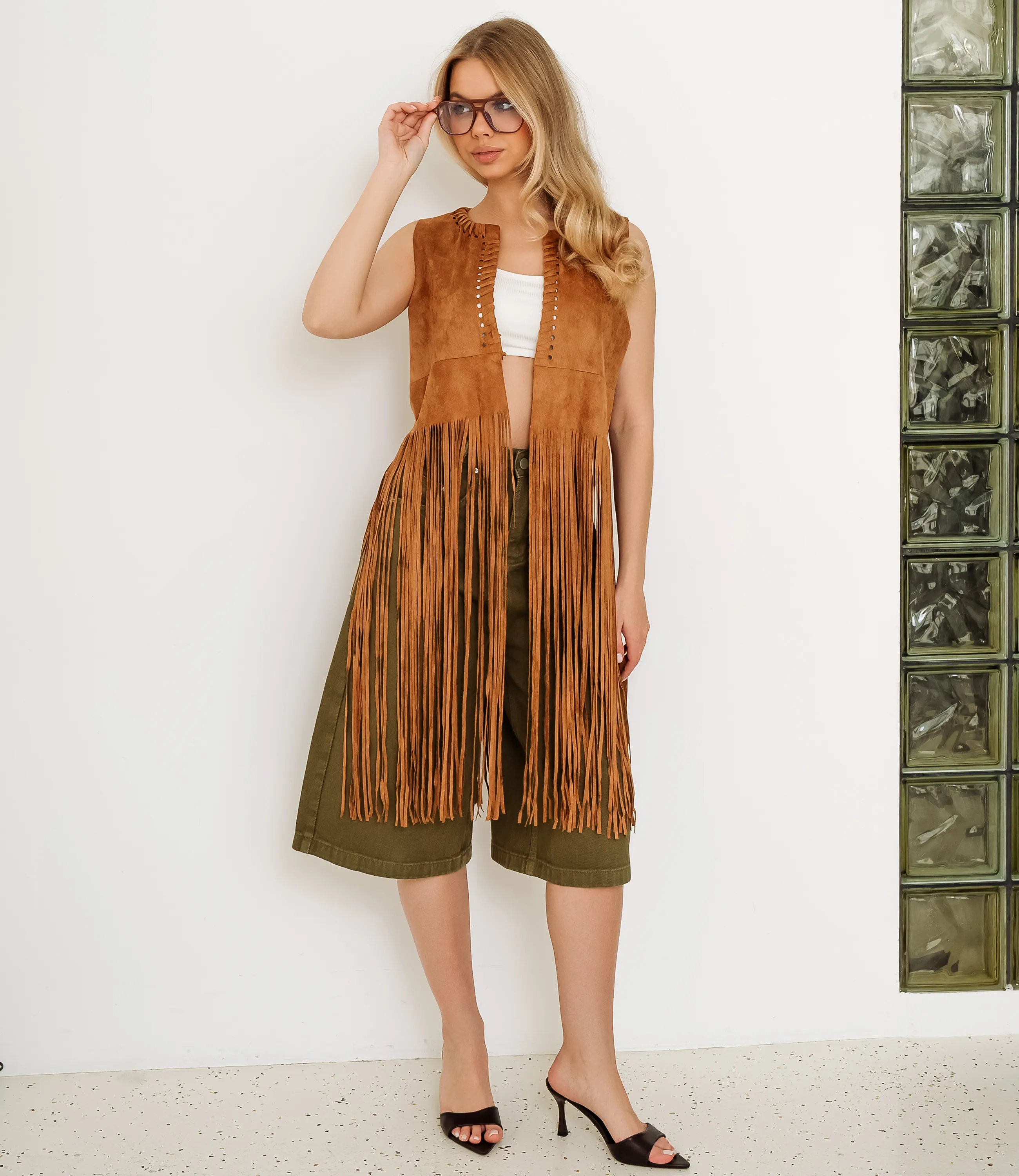 Жилет #КТ88090, коричневый - фото 1