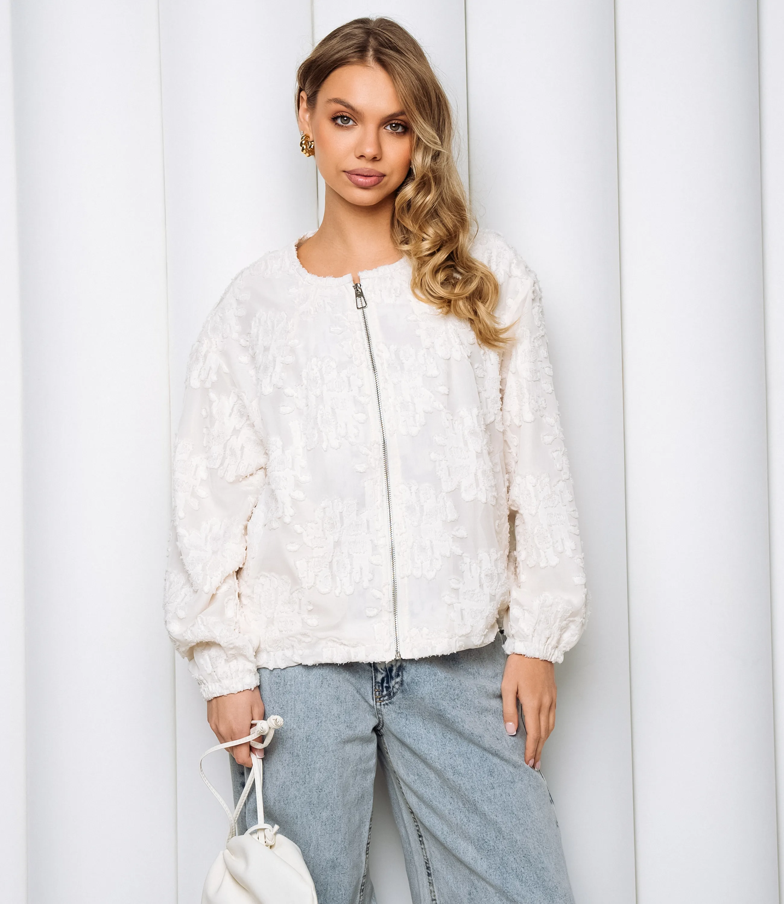 Бомбер #КТ8522 (3), светло-бежевый - фото 1