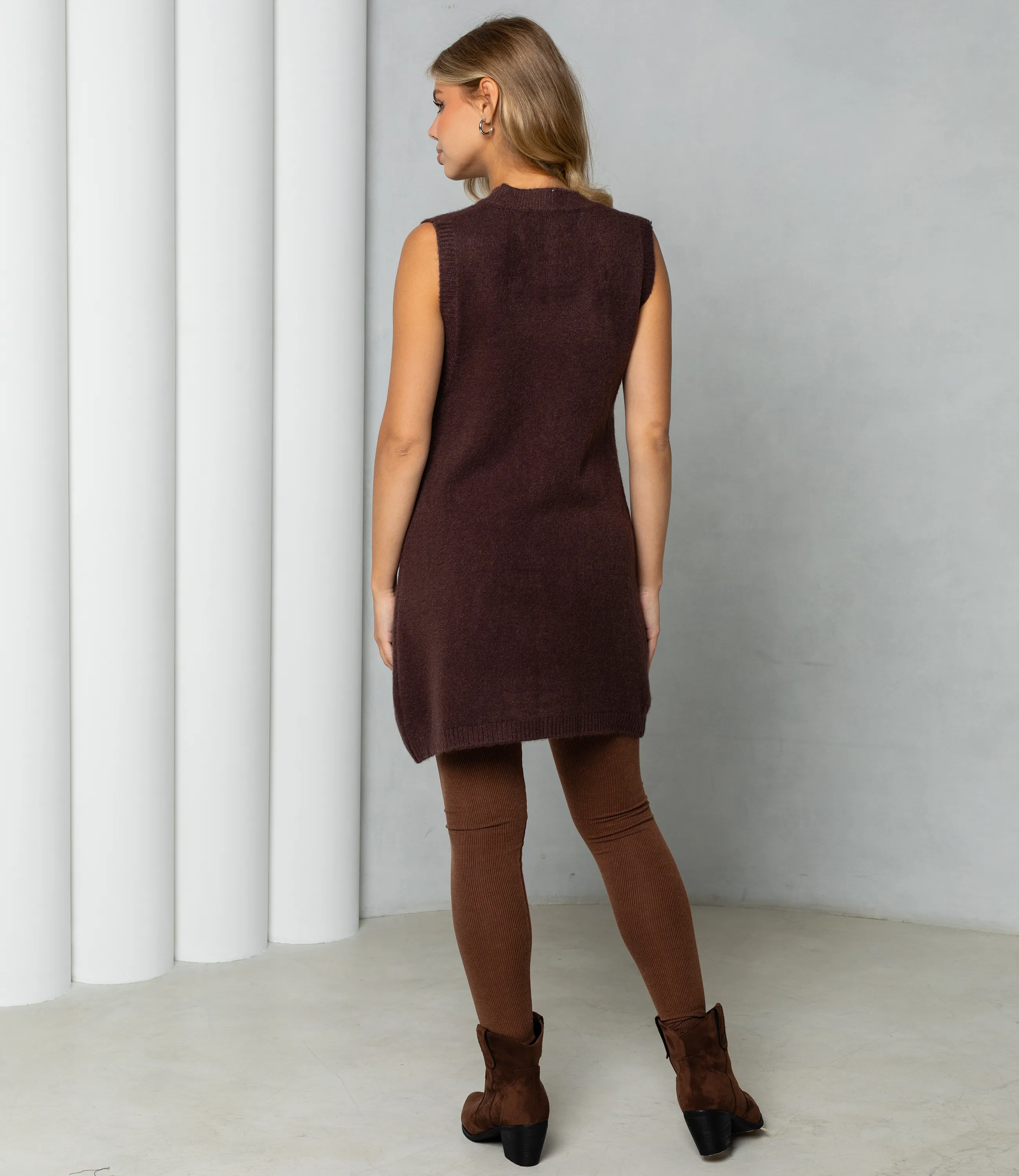 Жилет #КТ250616, шоколадный - фото 4