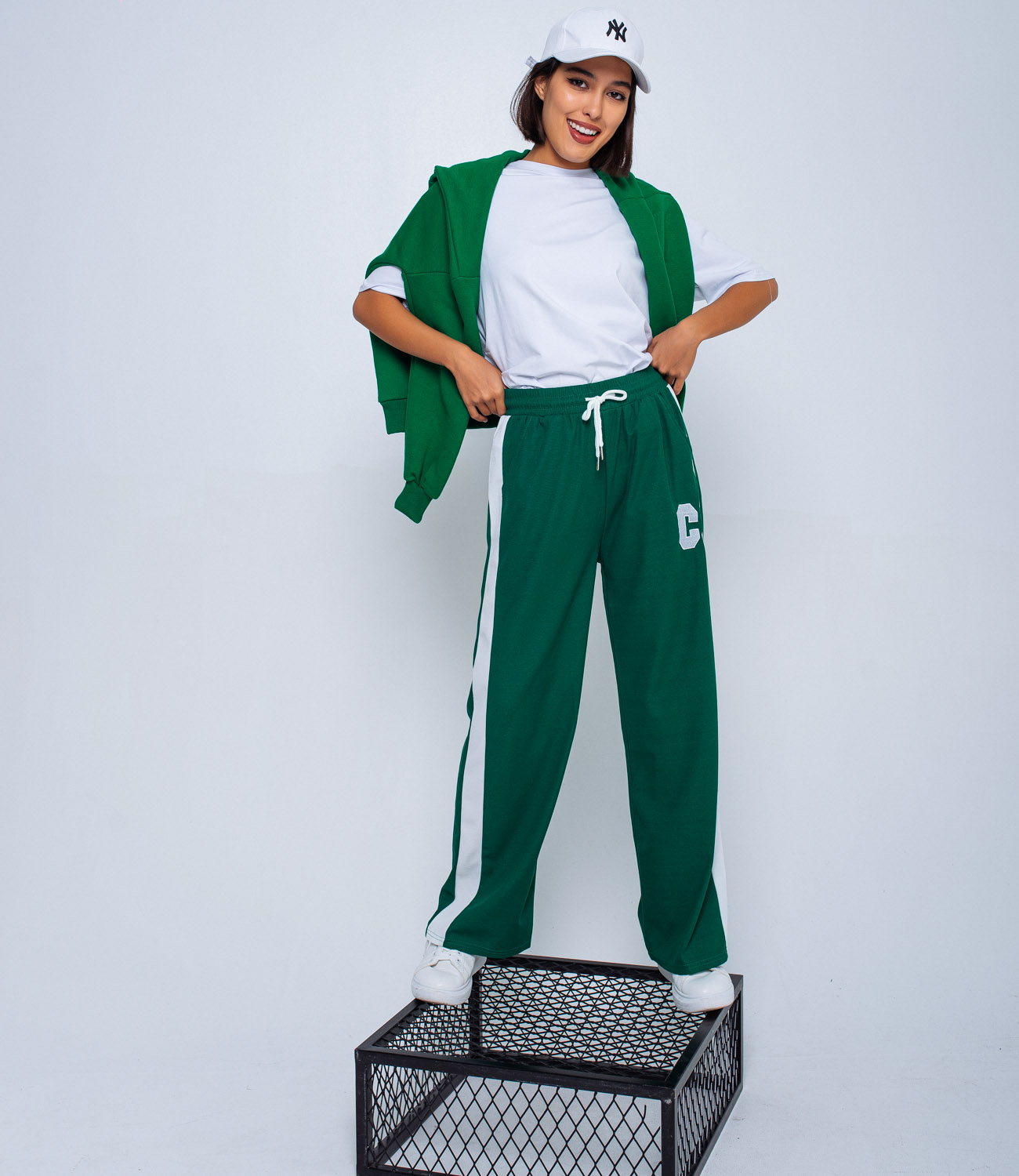 Спортивные брюки #КТ614, зеленый