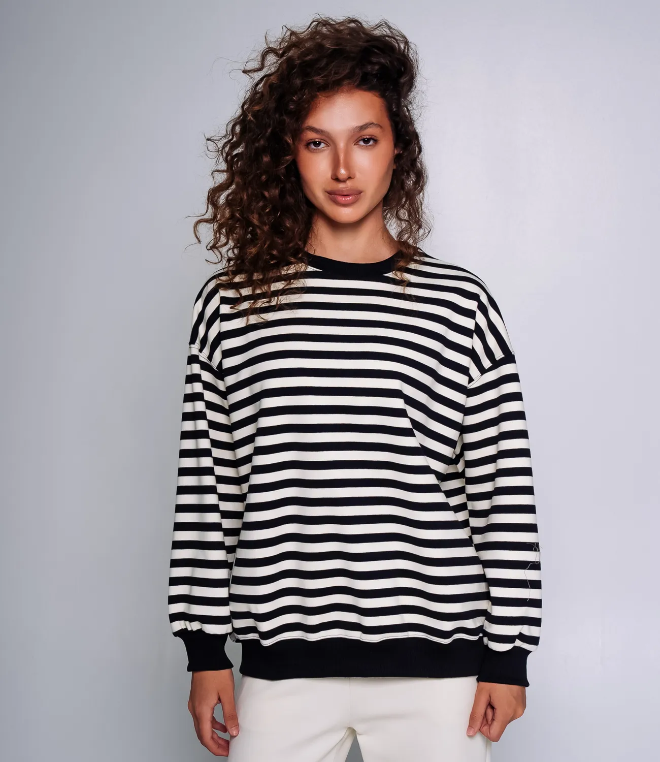 Свитшот #КТ6801 (6), чёрный