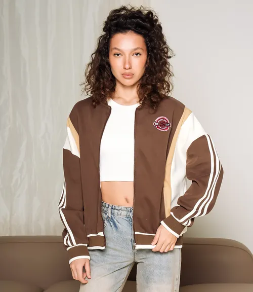 коричневый