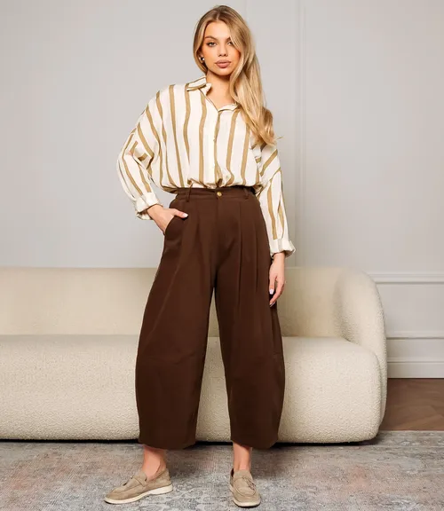 коричневый