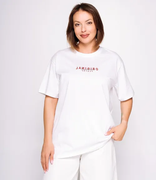 белый