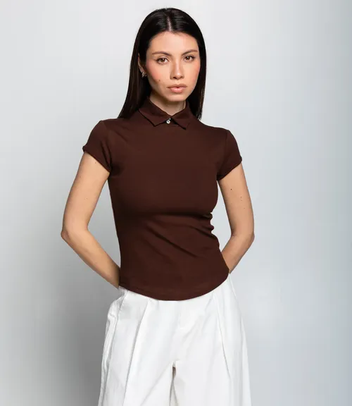 коричневый