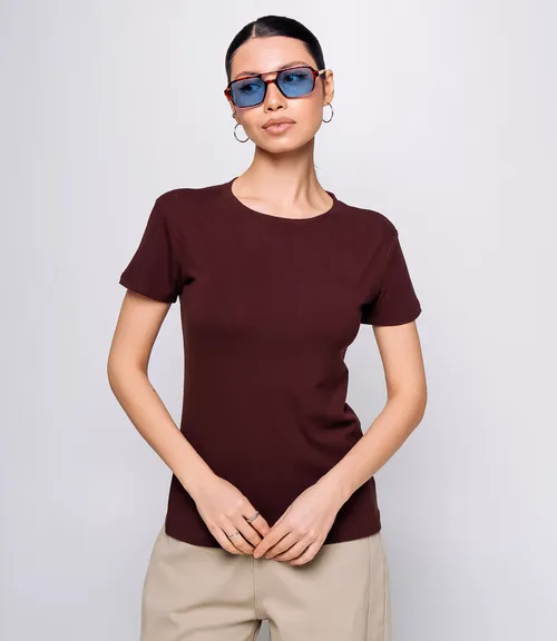 коричневый