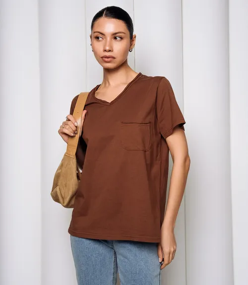 коричневый