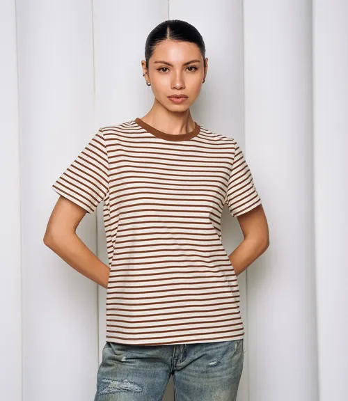 коричневый