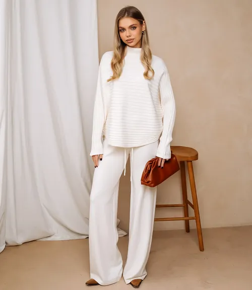 Костюм #КТ0089, молочный