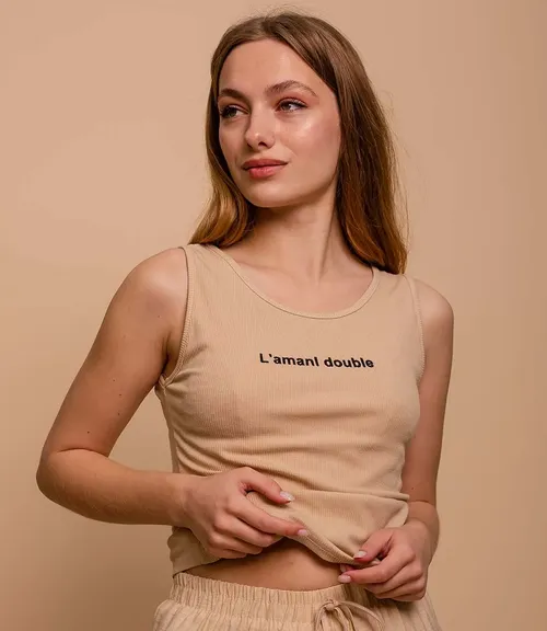бежевый бежевый