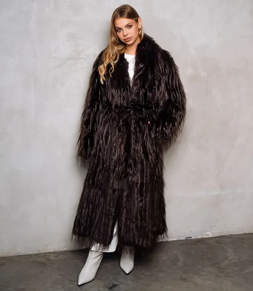 коричневый