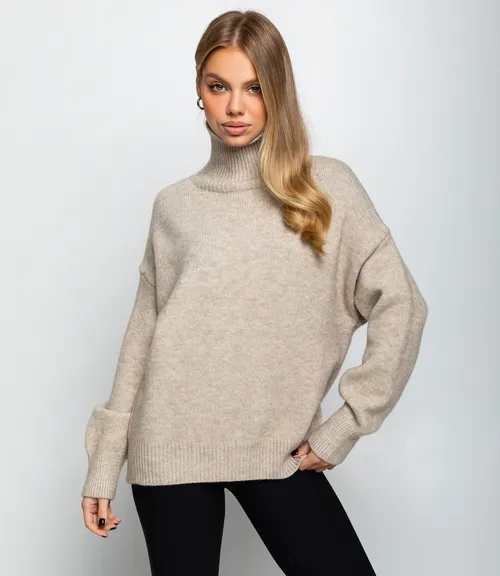 светло-бежевый