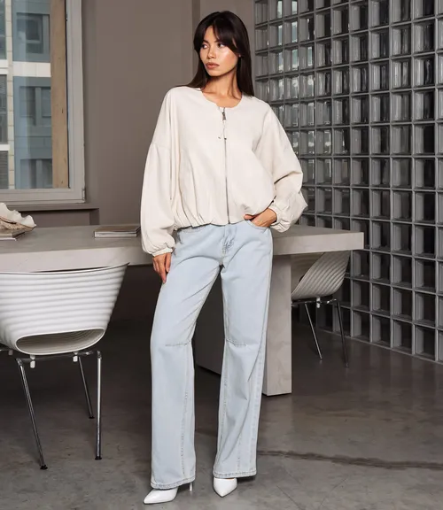 Бомбер #КТ619037, светло-бежевый